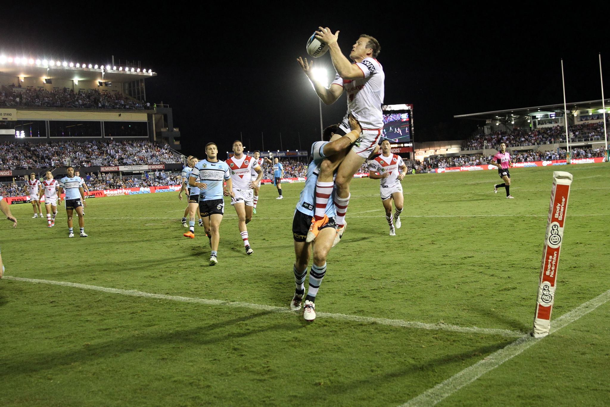 Brett Morris Flying Try